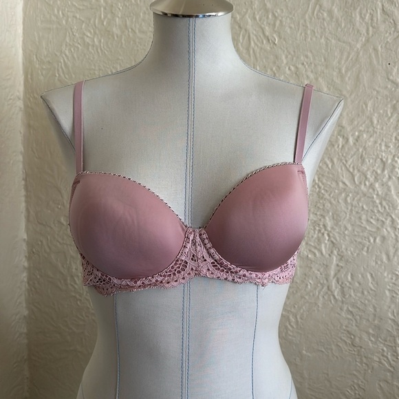 Victoria's Secret Other - Victoria’s Secret Dream Angels Lined Demi Bra Light Pink Crochet Lace Wings 34C